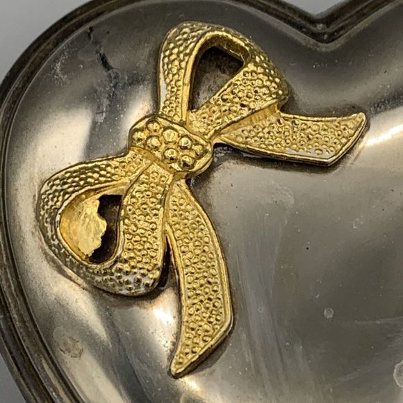 Vtg Metal Silver Toned Heart Trinket Box Blue Lining Jewely Box Gold Tone Bow - Picture 3 of 16